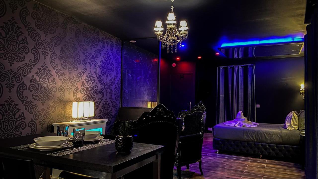 Nouveau - Luxure - Secret Suite - Jacuzzi Melun Exterior foto