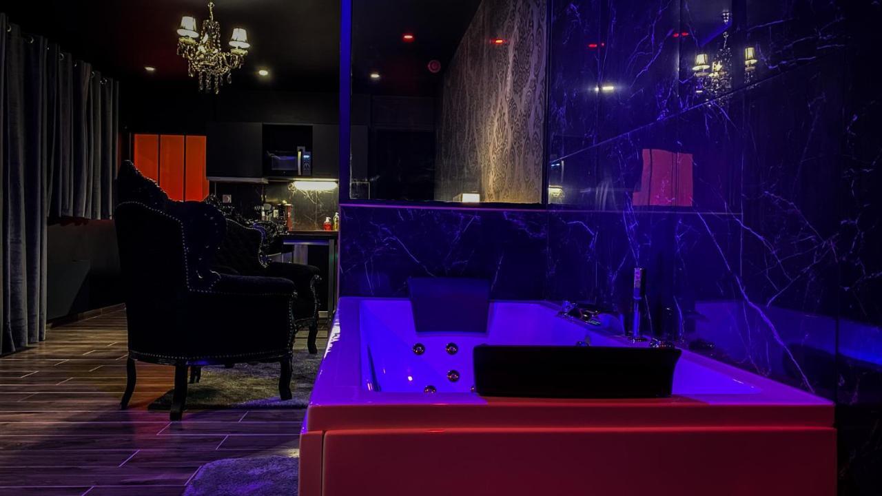 Nouveau - Luxure - Secret Suite - Jacuzzi Melun Exterior foto